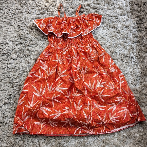 Dresses - Picture 3 of 4